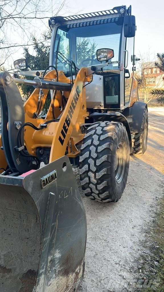 Liebherr L 508 Incarcator pe pneuri