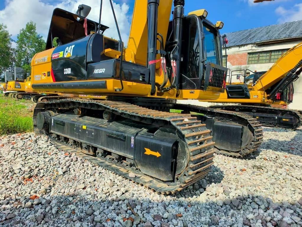 CAT 336 D Excavatoare pe șenile
