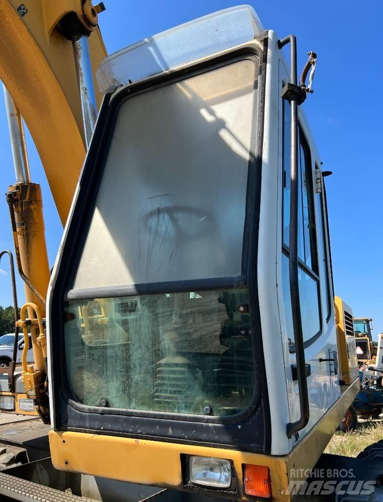 Liebherr A 904 Excavatoare cu roti