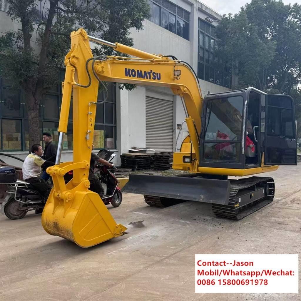 Komatsu PC 70-8 Excavatoare pe șenile
