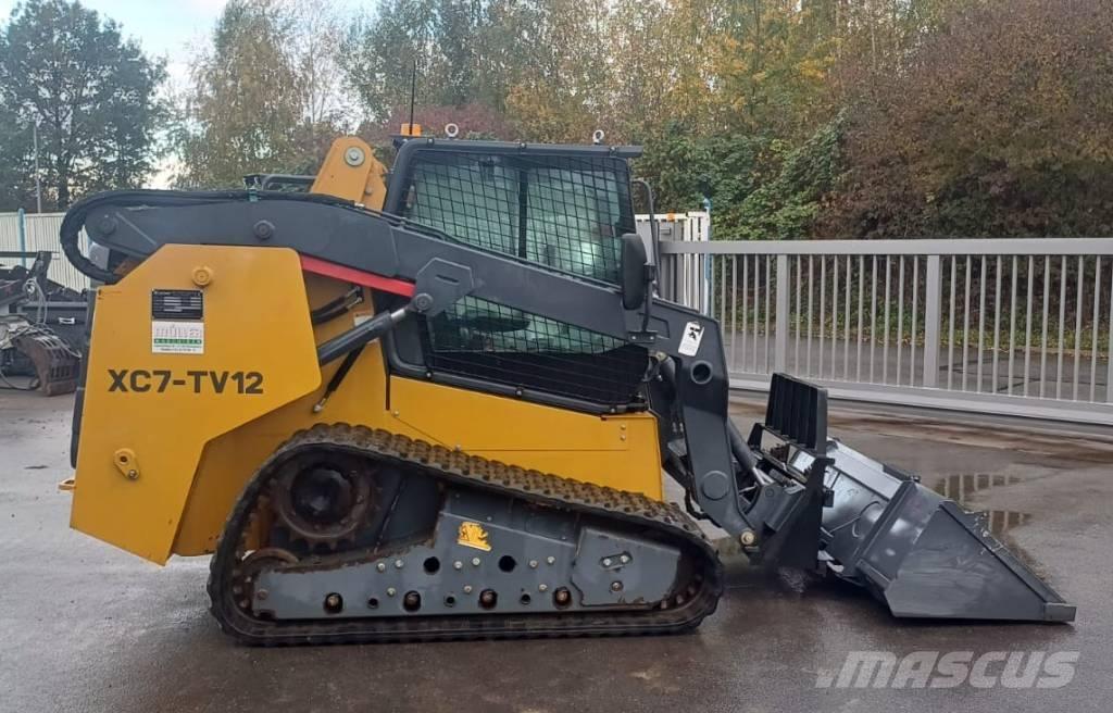 XCMG XC7-TV12 Încarcatoare cu excavator