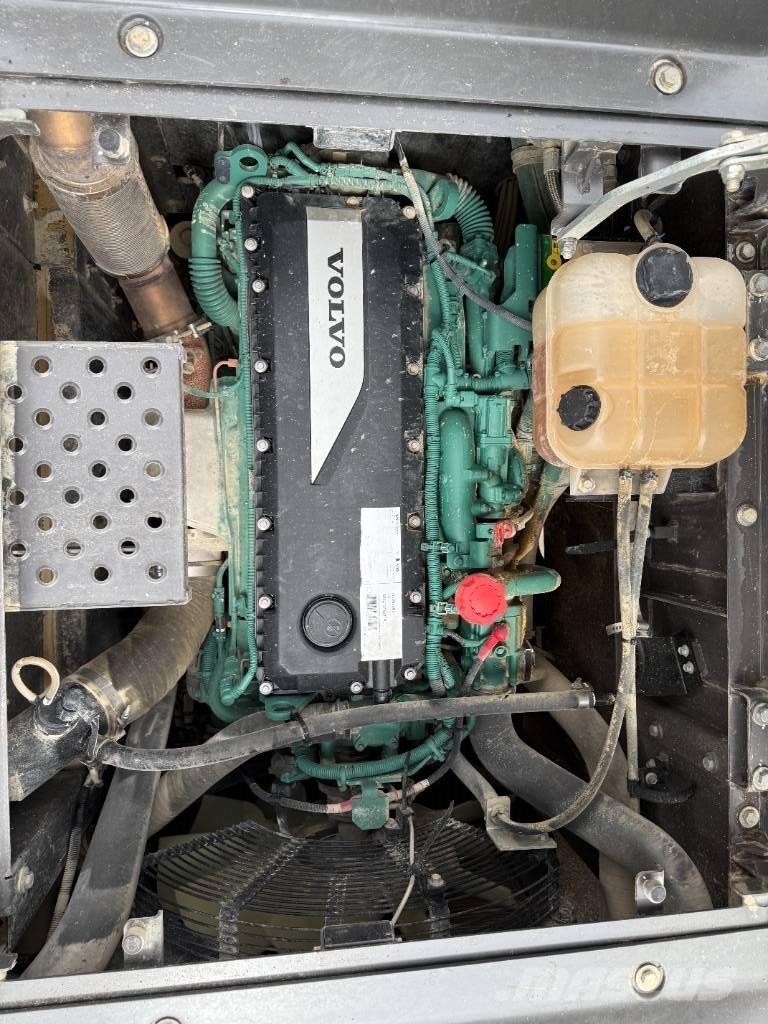 Volvo EC 300 EL Excavatoare pe șenile
