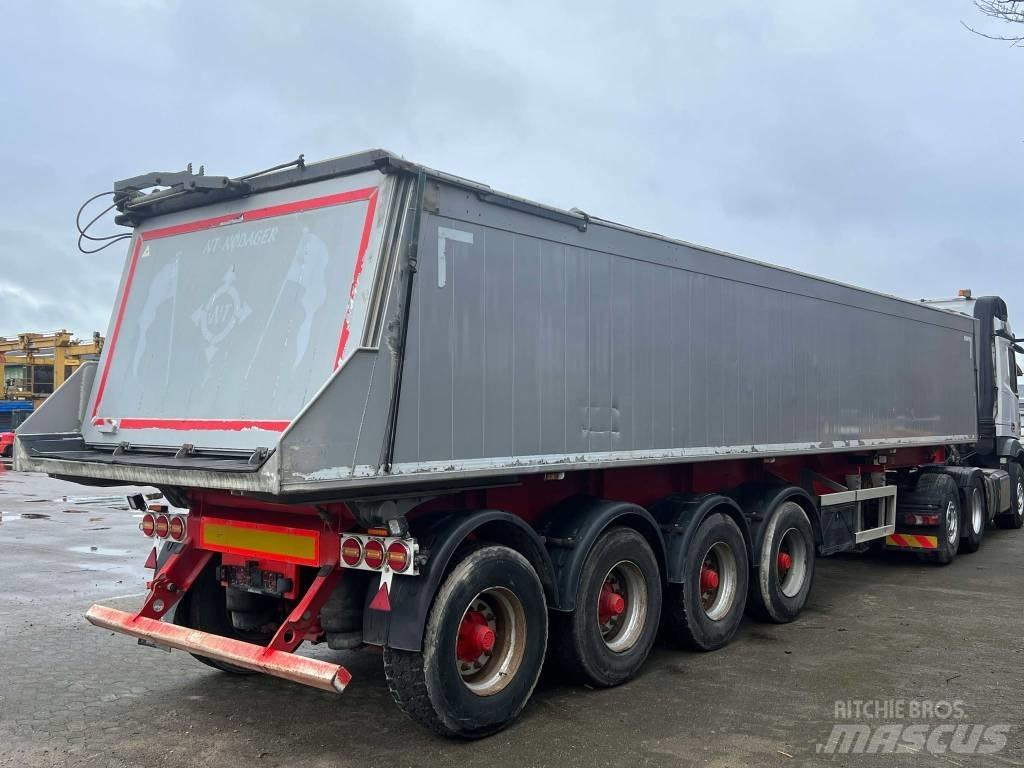 CMT W25 Semi-remorca Basculanta