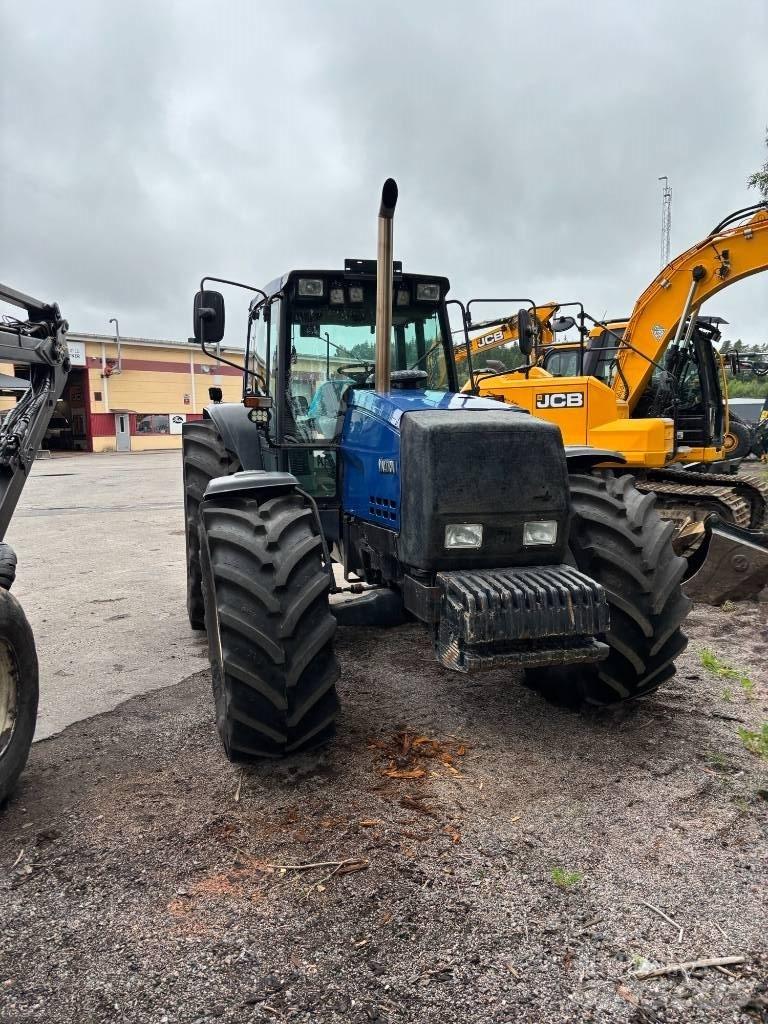 Valtra 8400 Tractoare