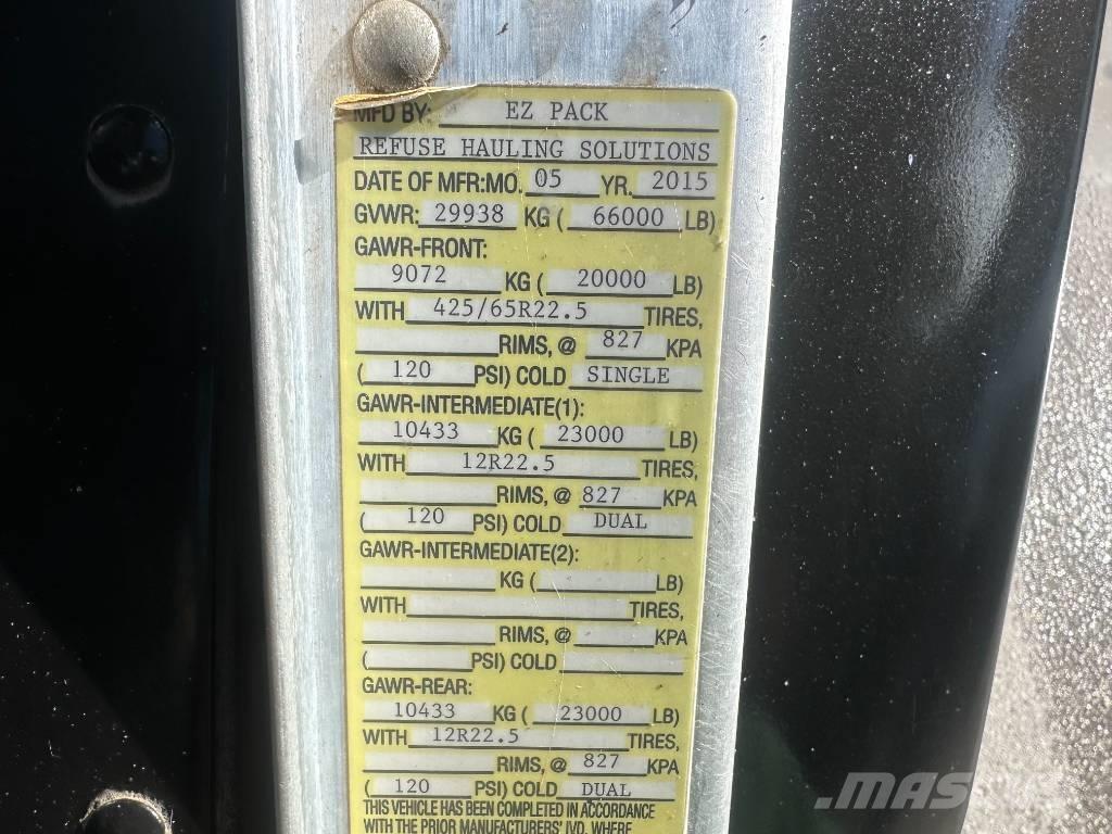 Peterbilt 320 Camion de deseuri