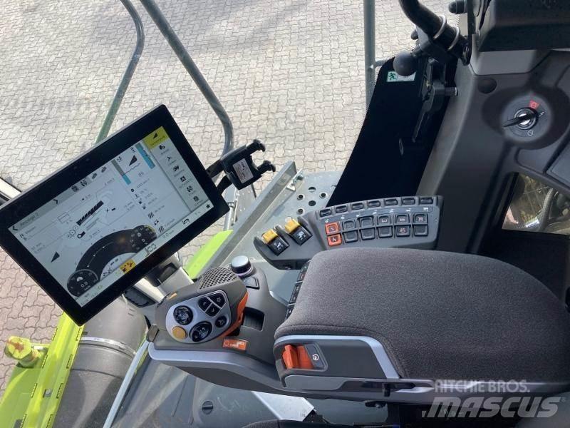CLAAS LEXION 7500 Combine de secerat