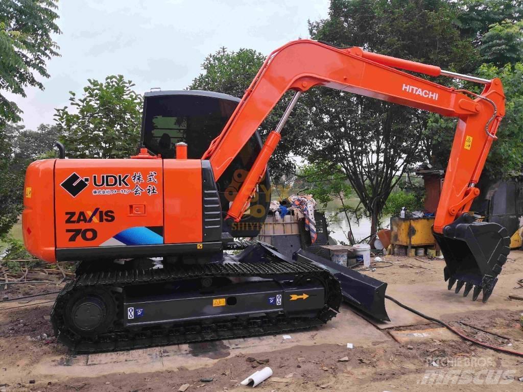 Hitachi ZX 70 Excavatoare 7t - 12t