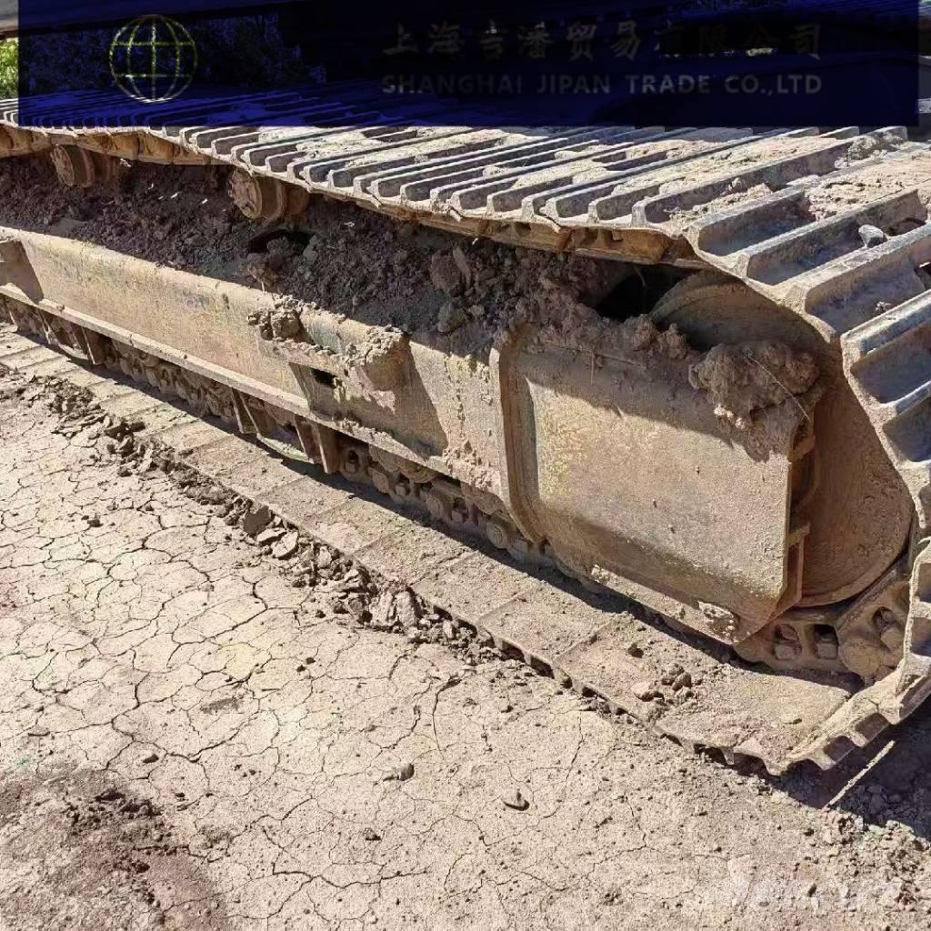 Volvo EC 220 Excavatoare pe șenile
