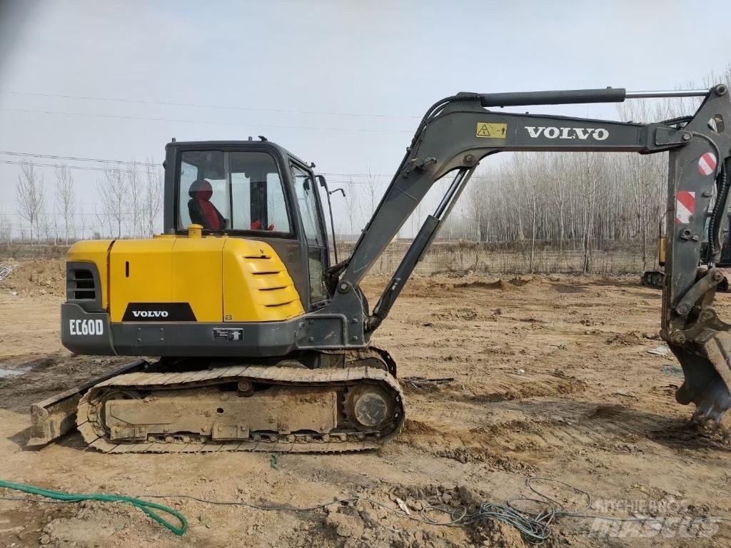 Volvo EC 60D Excavatoare 7t - 12t