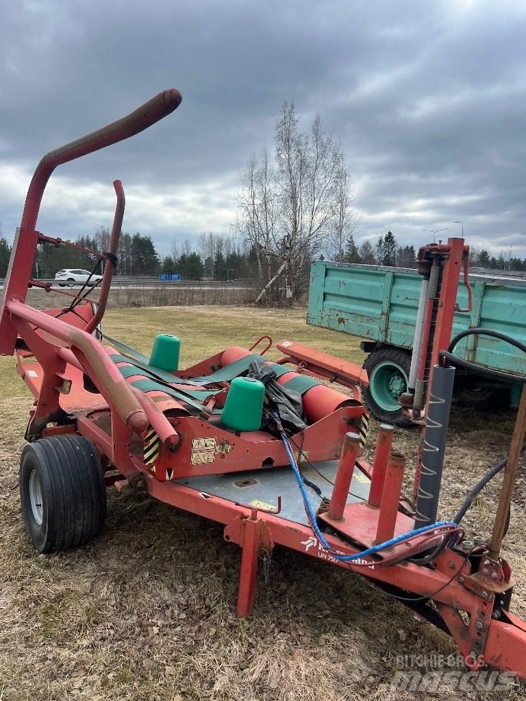 Kverneland UN 7517 Împachetatoare