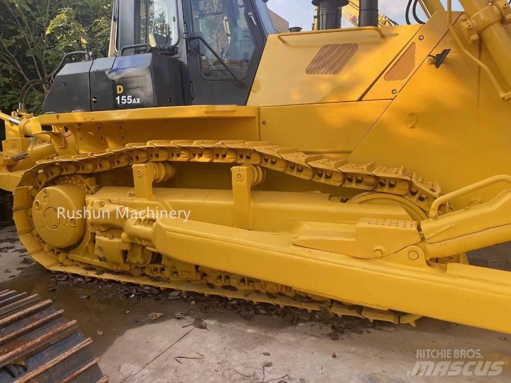Komatsu D 155 Buldozere pe senile