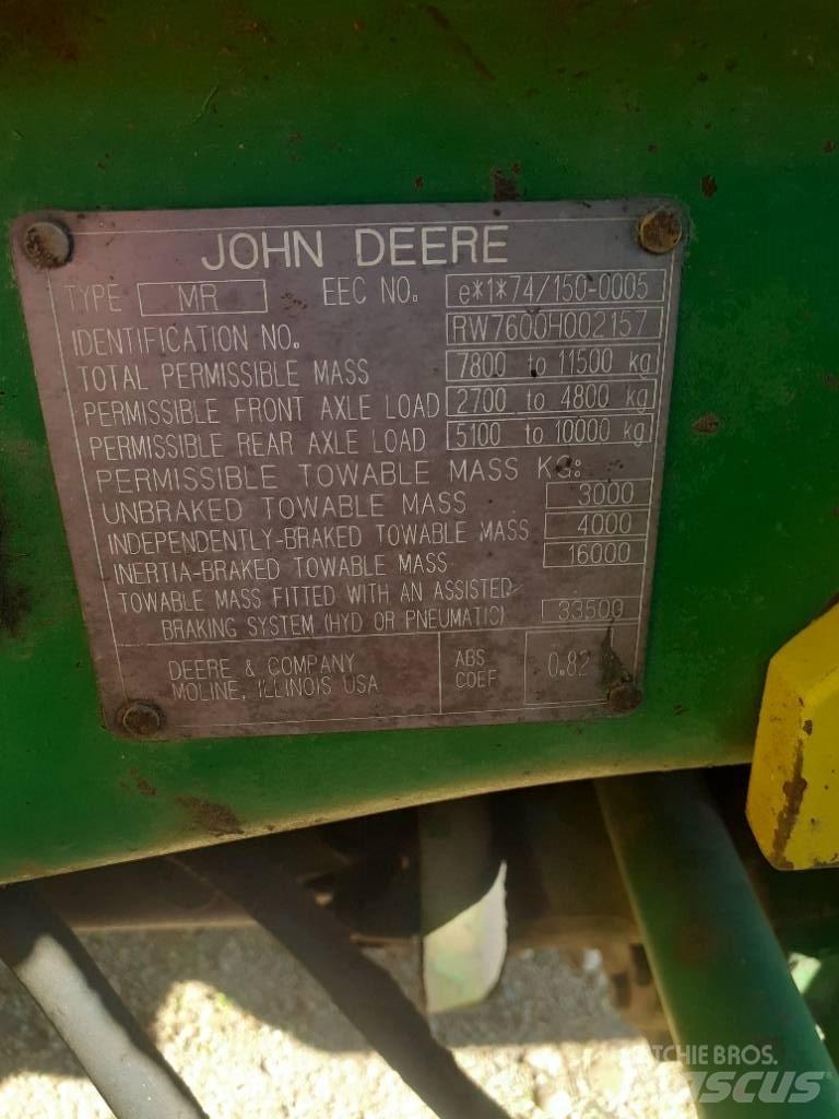 John Deere 7600 Tractoare
