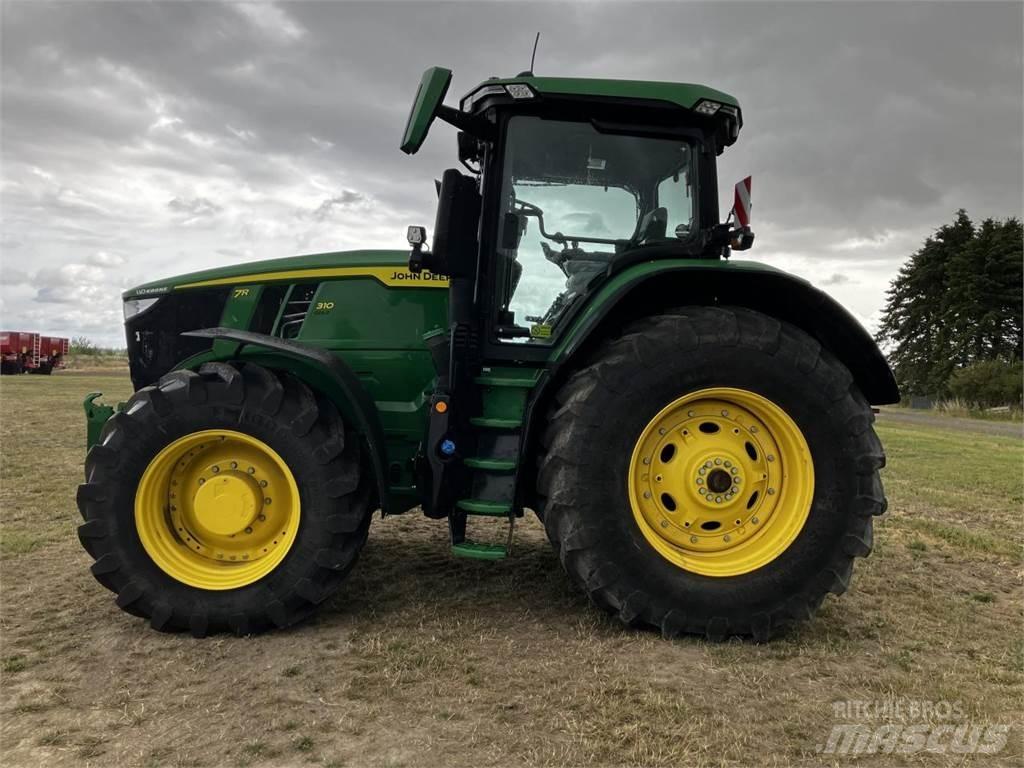 John Deere 7R 310 Tractoare