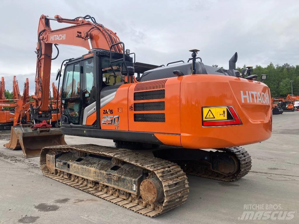 Hitachi ZX250LC-7 Excavatoare pe șenile
