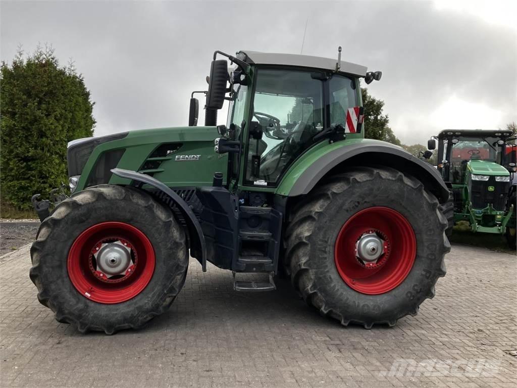 Fendt 828 Vario Tractoare