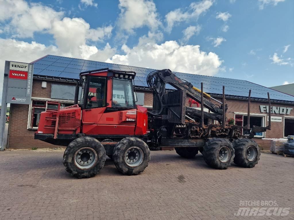 Komatsu 840 TX Transportoare