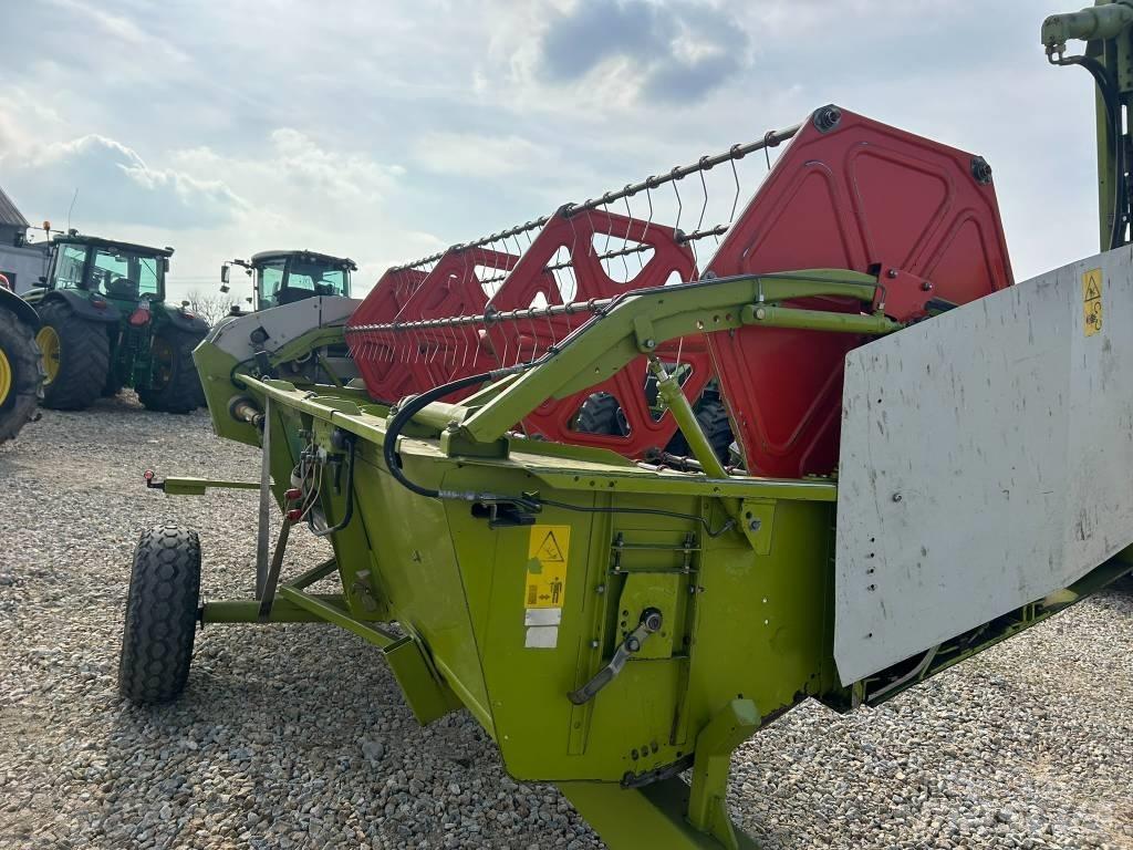 CLAAS Medion 310 Combine de secerat