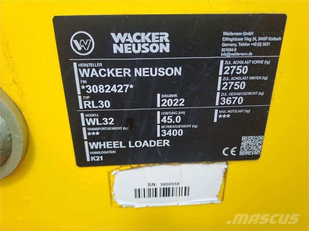 Wacker Neuson WL32 Incarcator pe pneuri