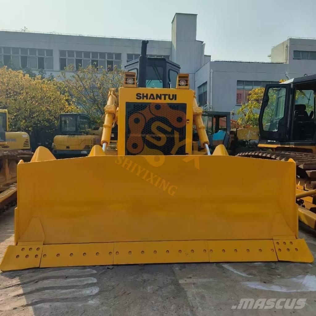 Shantui SD 22 F Buldozere pe senile