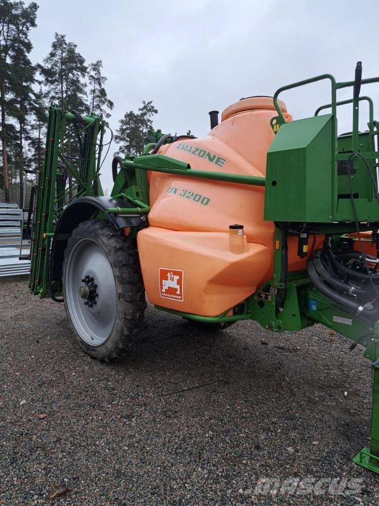 Amazone Ux 3200 20m Tractoare agricole sprayers