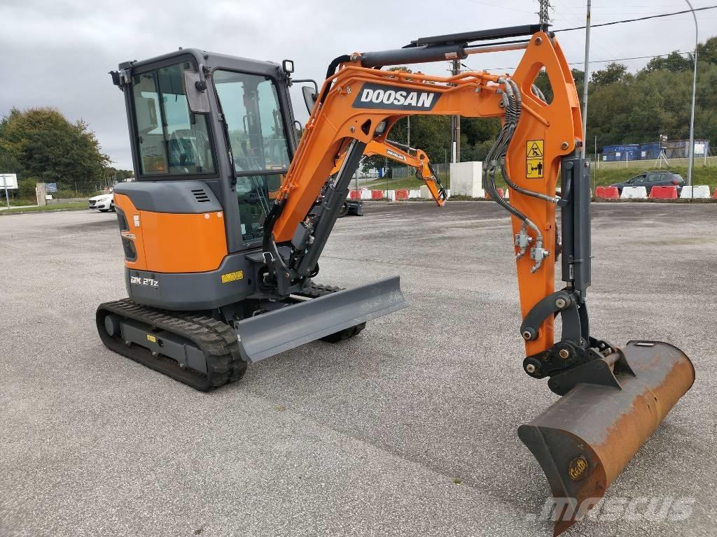 Doosan DX 27 Z Mini excavatoare < 7t