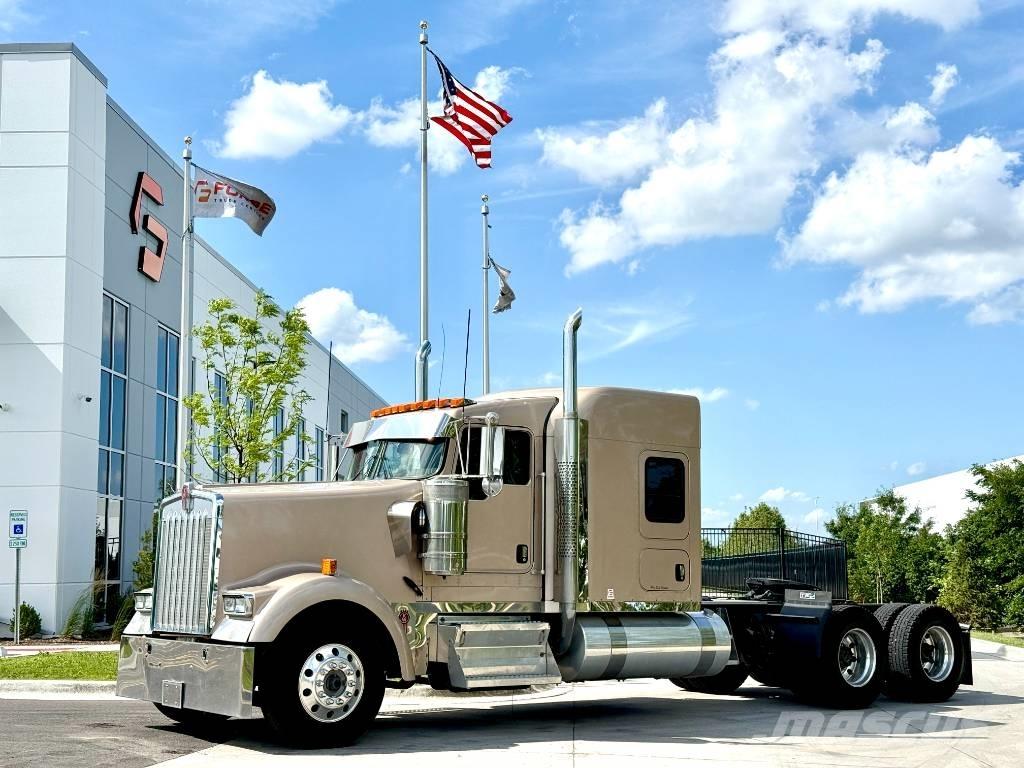 Kenworth W 900 Autotractoare