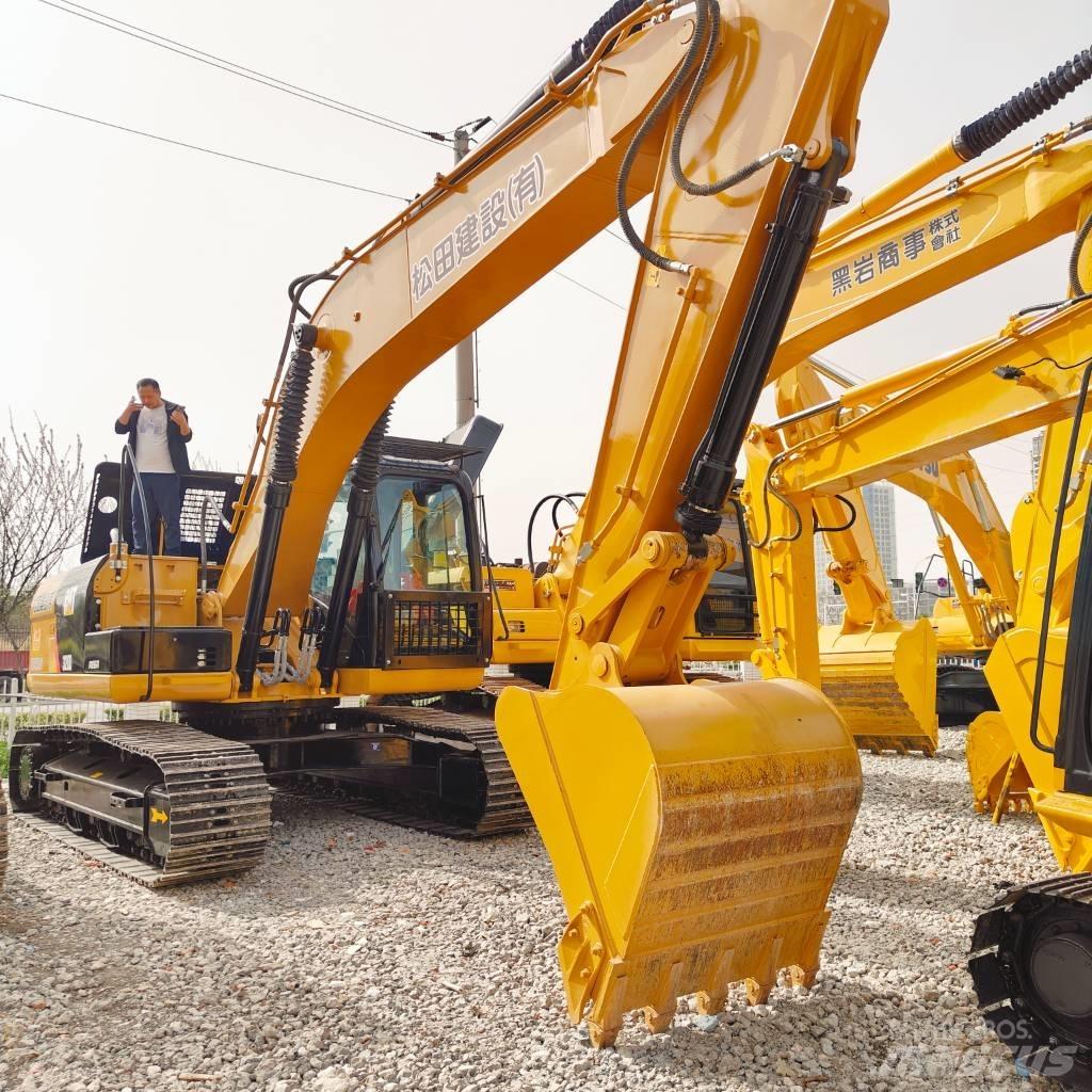 CAT 320D Excavatoare pe șenile
