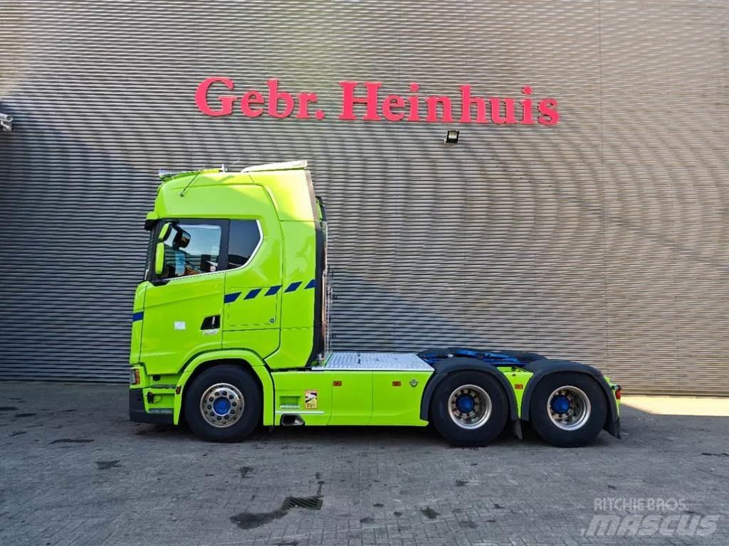 Scania S650 6x4 Autotractoare