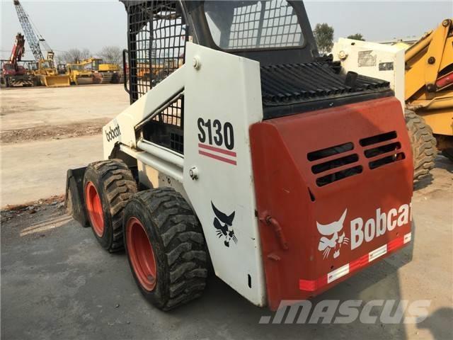 Bobcat S 130 Mini incarcator