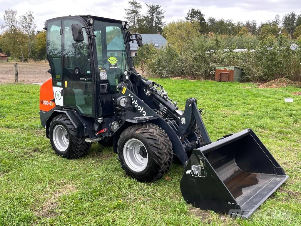 Kubota RT220-2e Incarcator pe pneuri
