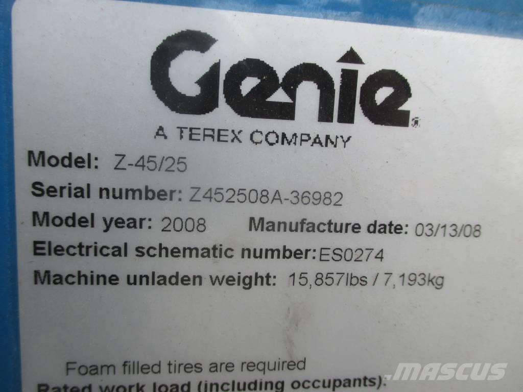 Genie Z 45/25 J DC Nacele cu brat articulat