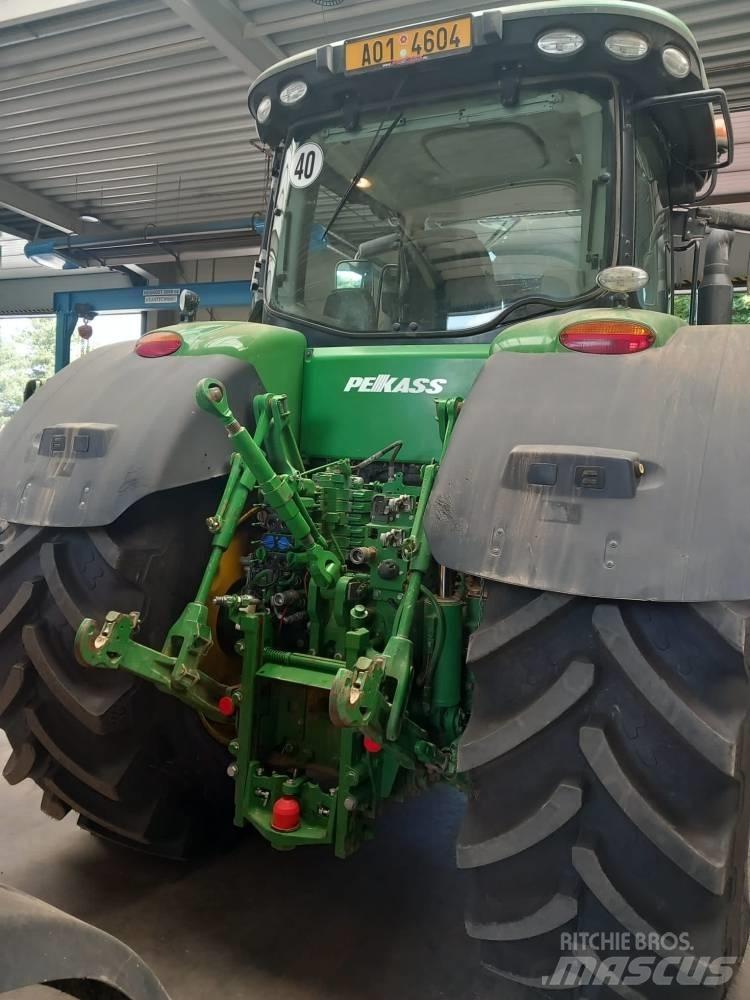 John Deere 7310 R Tractoare
