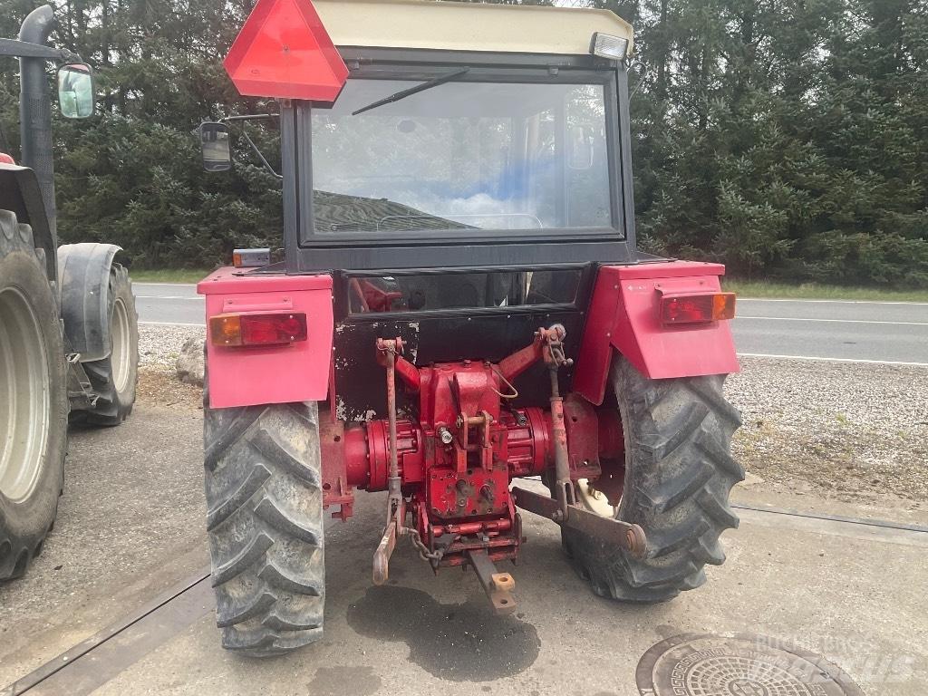 IH 624 Tractoare