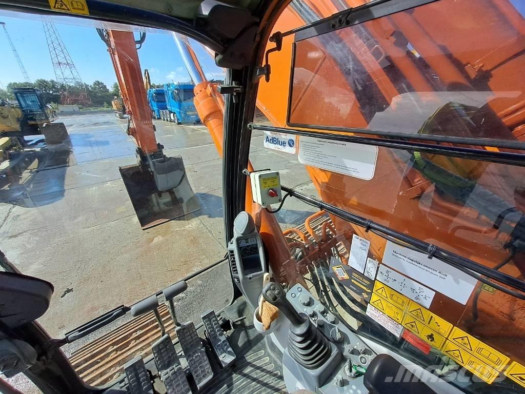 Hitachi ZX300LC-6 Excavatoare pe șenile
