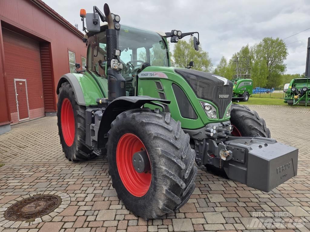 Fendt 724 Profi Plus Tractoare