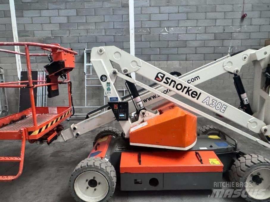 Snorkel A 38 E Nacele cu brat articulat