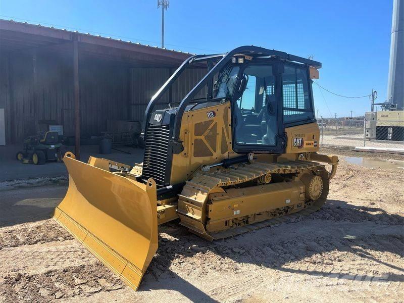 CAT D 3 Buldozere pe senile