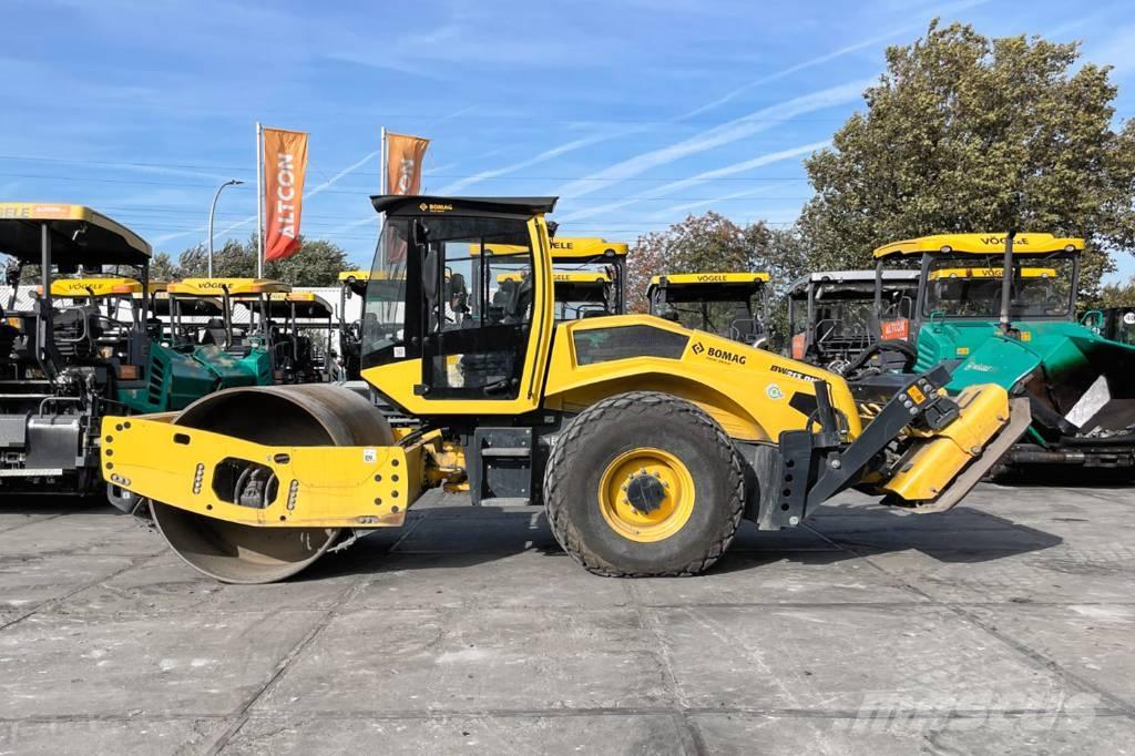 Bomag BW 213 D-5 Compactoare monocilindrice