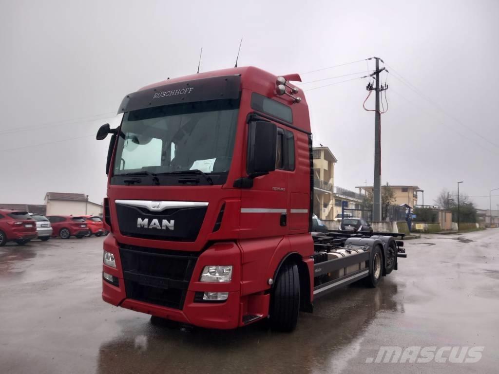 MAN TGX 26.440 Camion cadru container