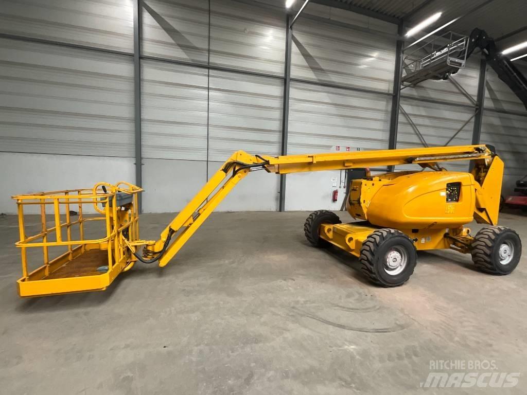 JLG 600 AJ Nacele cu brat articulat