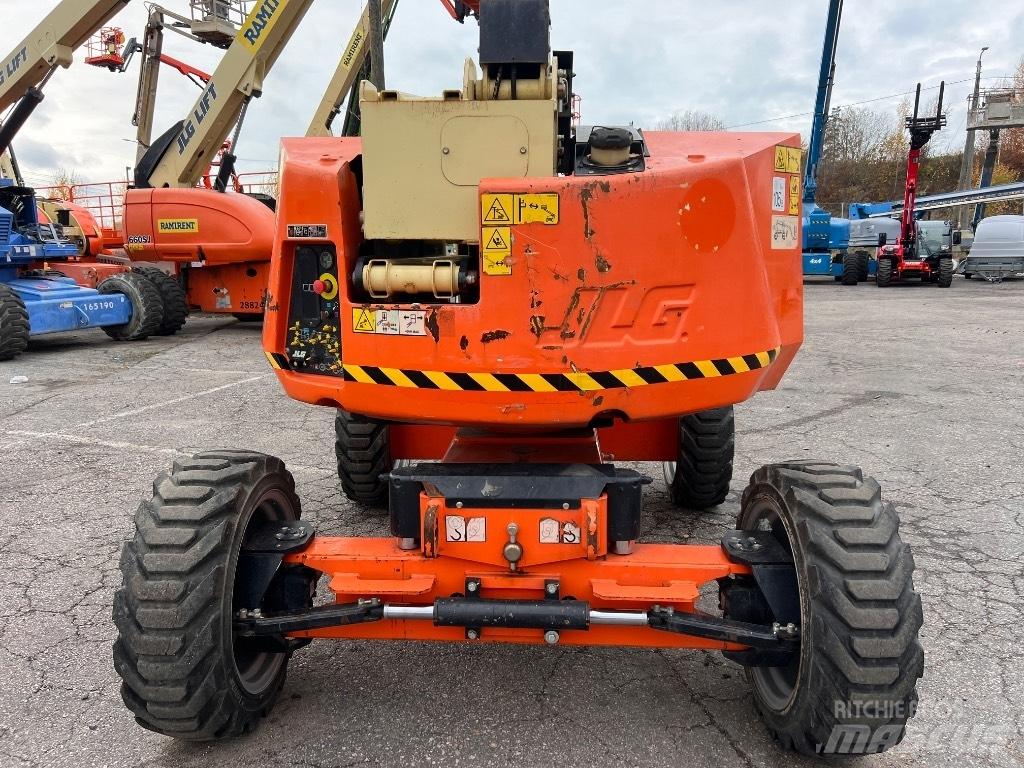 JLG 340 AJ Nacele cu brat articulat