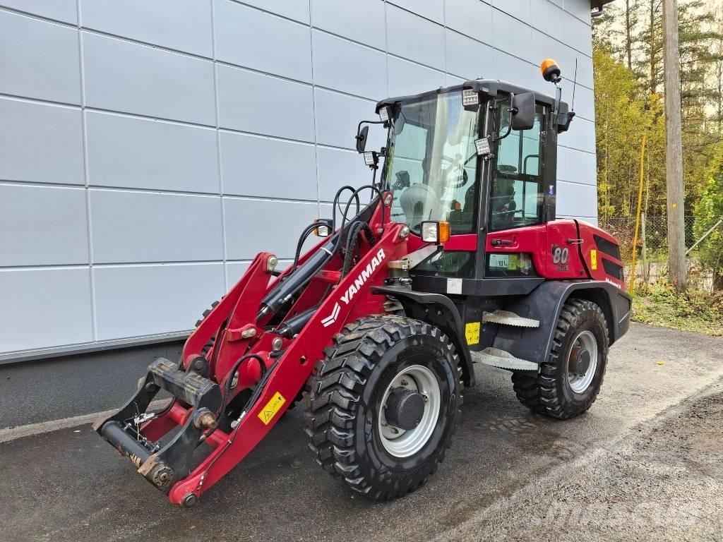 Yanmar V 80 Incarcator pe pneuri