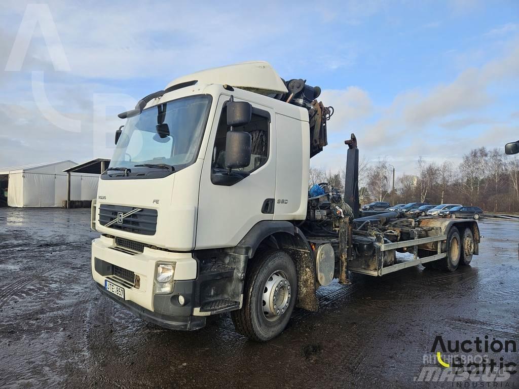 Volvo FE320 Camion cu carlig de ridicare