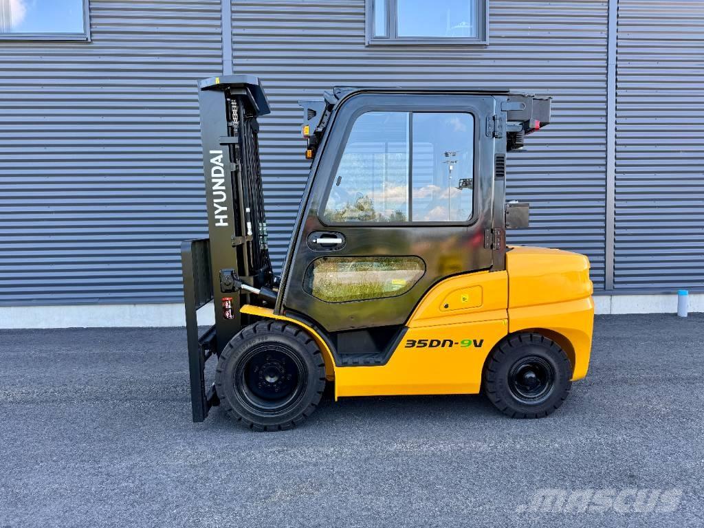 Hyundai 35DN-9V Stivuitor diesel