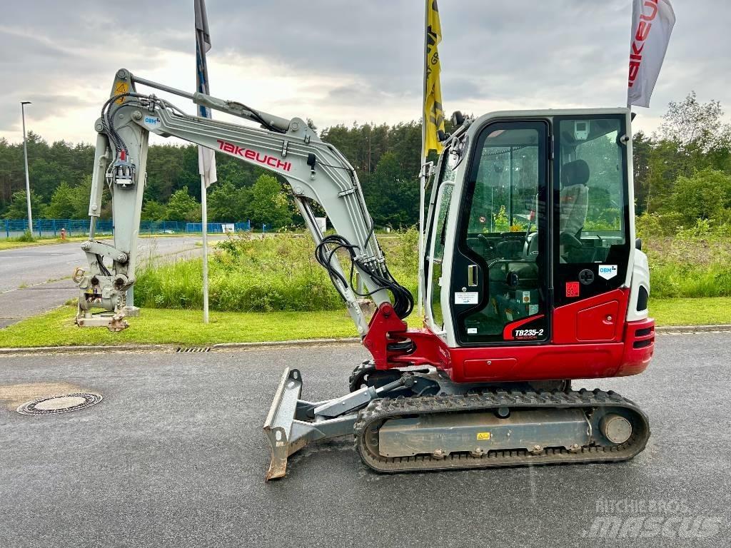 Takeuchi TB 235-2 V3 Mini excavatoare < 7t