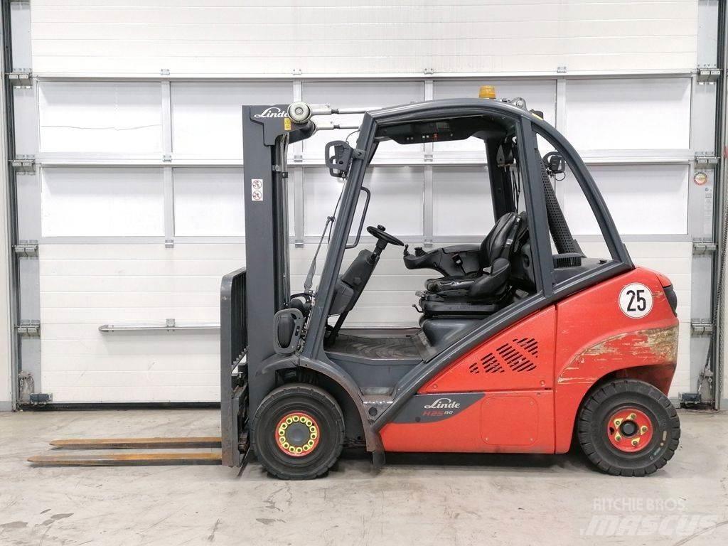 Linde H25D-02 Stivuitor diesel