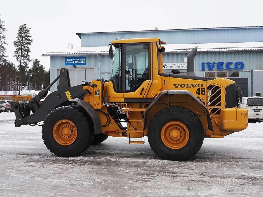 Volvo L 90 F Incarcator pe pneuri