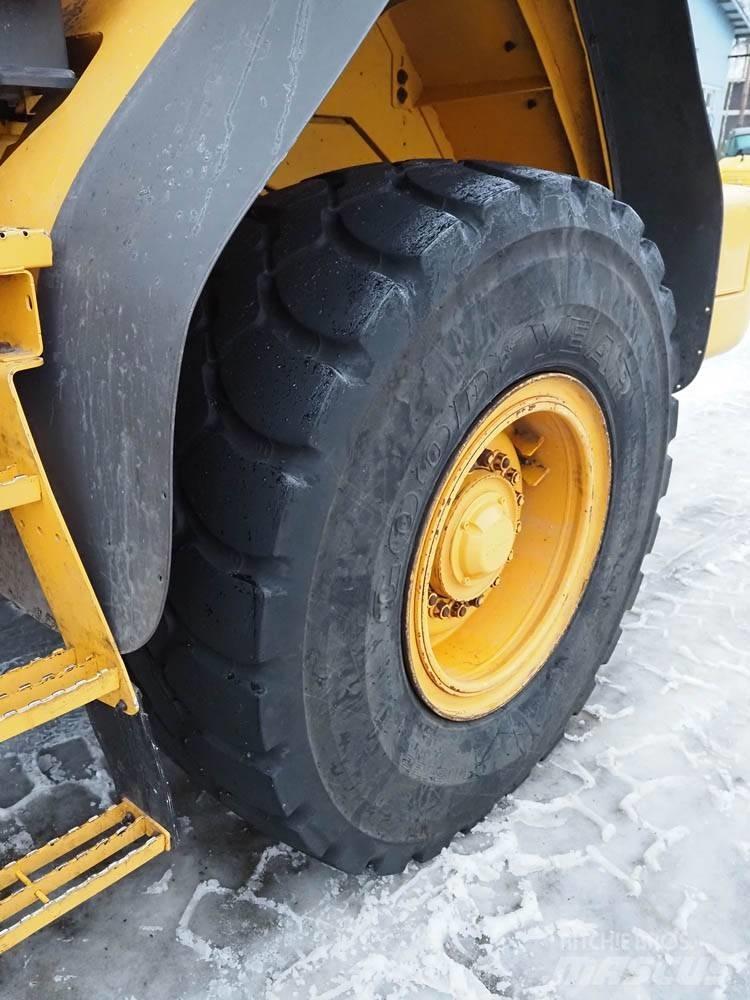 Volvo L 90 F Incarcator pe pneuri