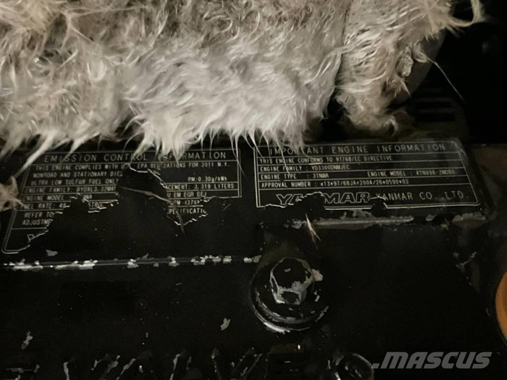 Doosan DX 80 R Excavatoare 7t - 12t