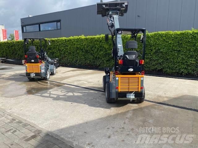GiANT G 1200 Incarcator pe pneuri